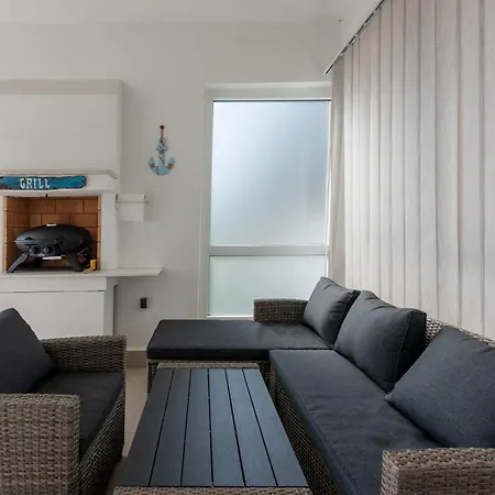 Seaview Apartman